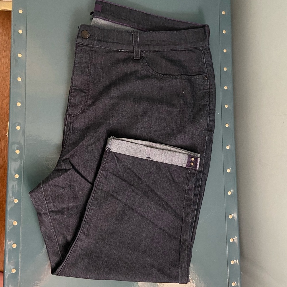 Not Your Daughter Jeans Cropped